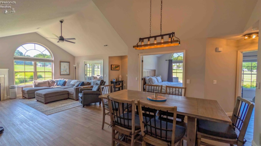 2680 Canterbury Circle, Port Clinton, 43452, 2 Bedrooms Bedrooms, ,2 BathroomsBathrooms,Residential,For Sale,Canterbury,20262831