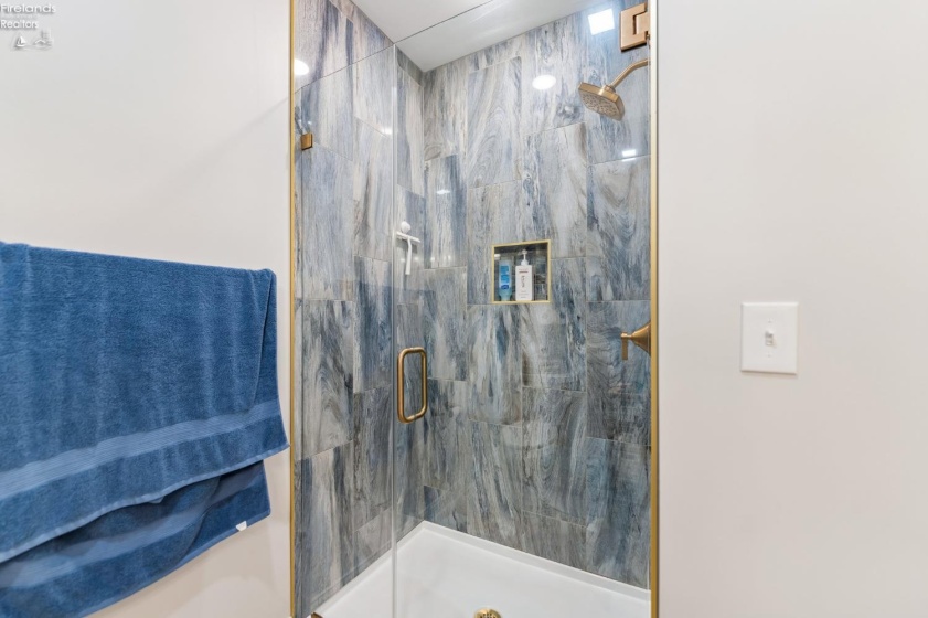 2644 Waterside Court, Marblehead, 43440, 3 Bedrooms Bedrooms, ,2 BathroomsBathrooms,Residential,For Sale,Waterside,20262859
