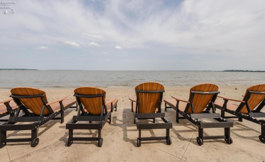2644 Waterside Court, Marblehead, 43440, 3 Bedrooms Bedrooms, ,2 BathroomsBathrooms,Residential,For Sale,Waterside,20262859