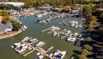 4448 Marin Habor, Port Clinton, 43452, 2 Bedrooms Bedrooms, ,2 BathroomsBathrooms,Residential,For Sale,Marin Habor,20262858