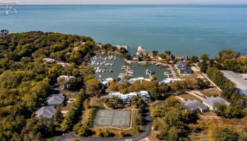 4448 Marin Habor, Port Clinton, 43452, 2 Bedrooms Bedrooms, ,2 BathroomsBathrooms,Residential,For Sale,Marin Habor,20262858