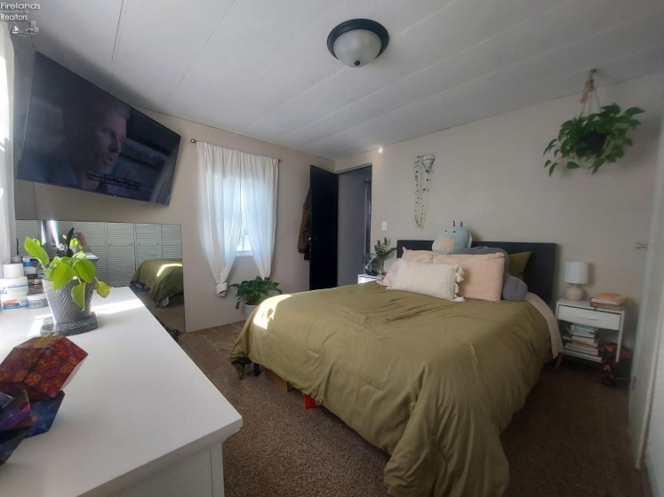 5571 US 20, Wakeman, 44889, 2 Bedrooms Bedrooms, ,1 BathroomBathrooms,Residential,For Sale,US 20,20262888