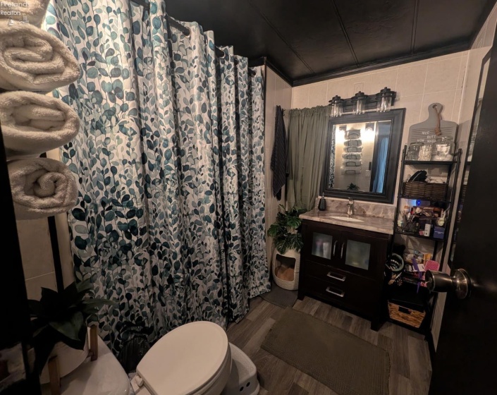5571 US 20, Wakeman, 44889, 2 Bedrooms Bedrooms, ,1 BathroomBathrooms,Residential,For Sale,US 20,20262888