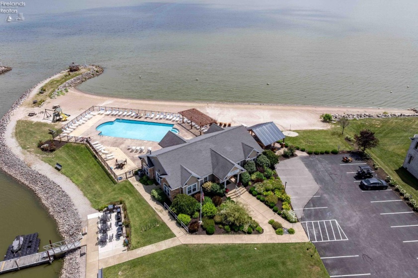 2991 Waterside Court, Marblehead, 43440, 3 Bedrooms Bedrooms, ,4 BathroomsBathrooms,Residential,For Sale,Waterside,20262873