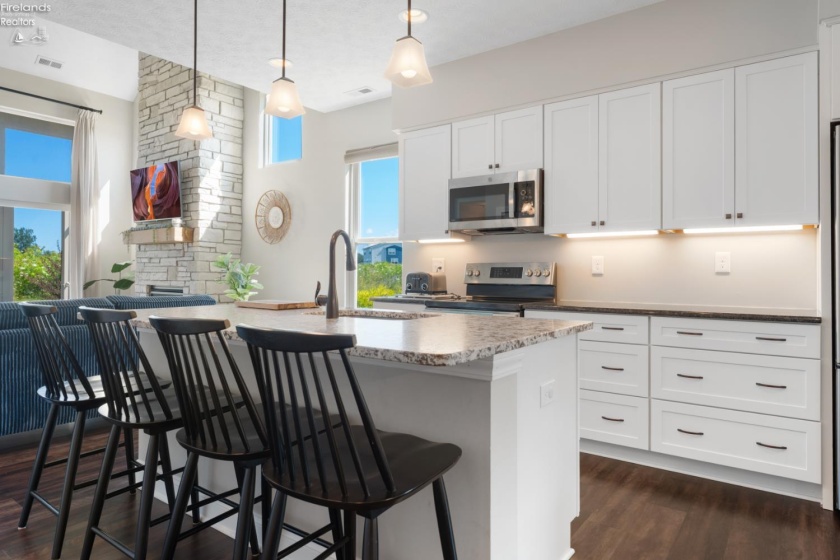 2991 Waterside Court, Marblehead, 43440, 3 Bedrooms Bedrooms, ,4 BathroomsBathrooms,Residential,For Sale,Waterside,20262873