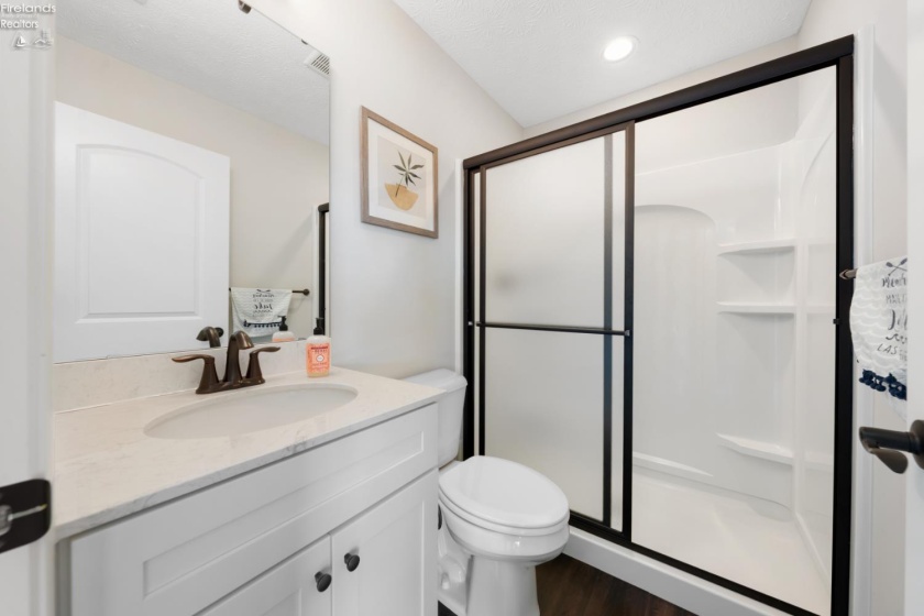 2991 Waterside Court, Marblehead, 43440, 3 Bedrooms Bedrooms, ,4 BathroomsBathrooms,Residential,For Sale,Waterside,20262873