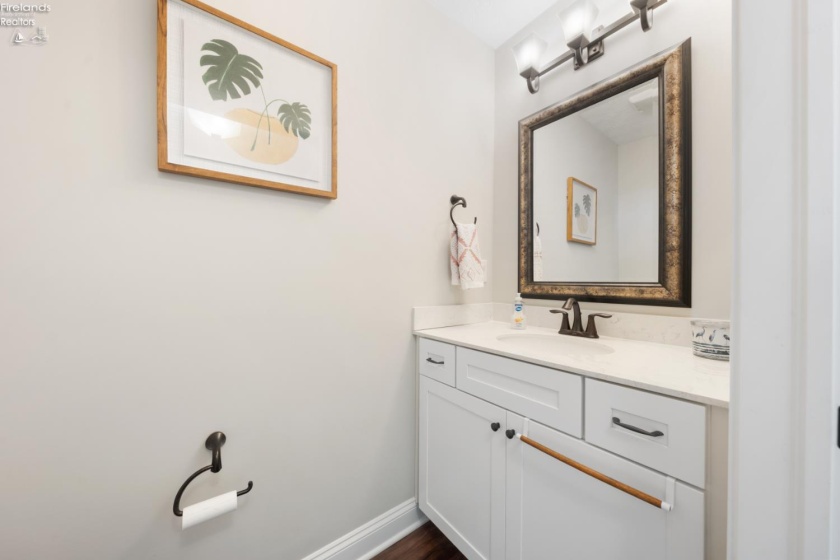 2991 Waterside Court, Marblehead, 43440, 3 Bedrooms Bedrooms, ,4 BathroomsBathrooms,Residential,For Sale,Waterside,20262873