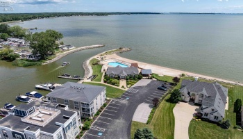 2991 Waterside Court, Marblehead, 43440, 3 Bedrooms Bedrooms, ,4 BathroomsBathrooms,Residential,For Sale,Waterside,20262873