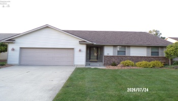 16 Sun Valley Drive, Fremont, 43420, 3 Bedrooms Bedrooms, ,2 BathroomsBathrooms,Residential,For Sale,Sun Valley,20262886