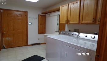 16 Sun Valley Drive, Fremont, 43420, 3 Bedrooms Bedrooms, ,2 BathroomsBathrooms,Residential,For Sale,Sun Valley,20262886
