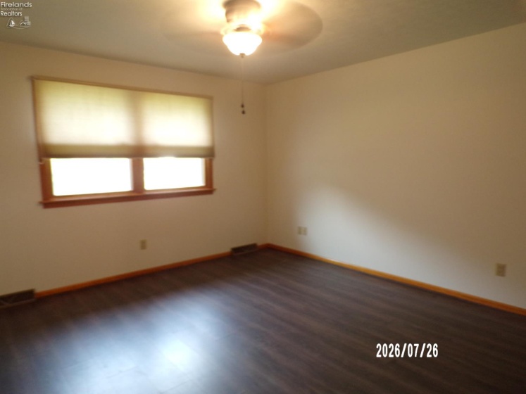 16 Sun Valley Drive, Fremont, 43420, 3 Bedrooms Bedrooms, ,2 BathroomsBathrooms,Residential,For Sale,Sun Valley,20262886