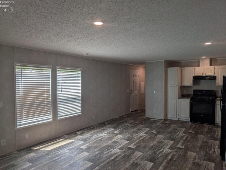111 Flatrock Road, Bellevue, 44836, 3 Bedrooms Bedrooms, ,2 BathroomsBathrooms,Residential,For Sale,Flatrock,20262889