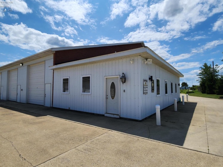 10006 Milan Road, Milan, 44846, ,Commercial,For Sale,Milan,20262869
