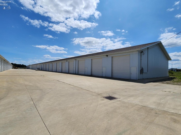 10006 Milan Road, Milan, 44846, ,Commercial,For Sale,Milan,20262869