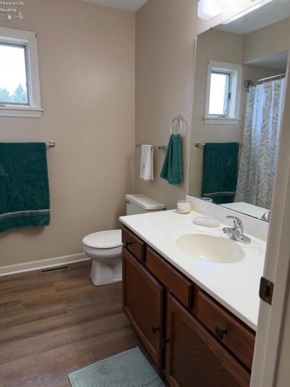 520 Autumnwood Drive, Tiffin, 44883, 2 Bedrooms Bedrooms, ,2 BathroomsBathrooms,Residential,For Sale,Autumnwood,20262890