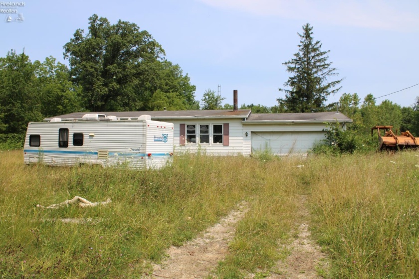 3208 Greenwich East Town Line Rd S, Greenwich, 44837, 3 Bedrooms Bedrooms, ,1 BathroomBathrooms,Residential,For Sale,Greenwich East Town Line Rd S,20262892