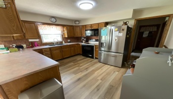 625 Brentwood Drive, Gibsonburg, 43431, 3 Bedrooms Bedrooms, ,2 BathroomsBathrooms,Residential,For Sale,Brentwood,20262845