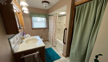 625 Brentwood Drive, Gibsonburg, 43431, 3 Bedrooms Bedrooms, ,2 BathroomsBathrooms,Residential,For Sale,Brentwood,20262845