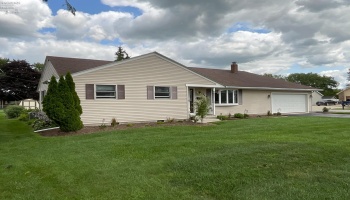 625 Brentwood Drive, Gibsonburg, 43431, 3 Bedrooms Bedrooms, ,2 BathroomsBathrooms,Residential,For Sale,Brentwood,20262845