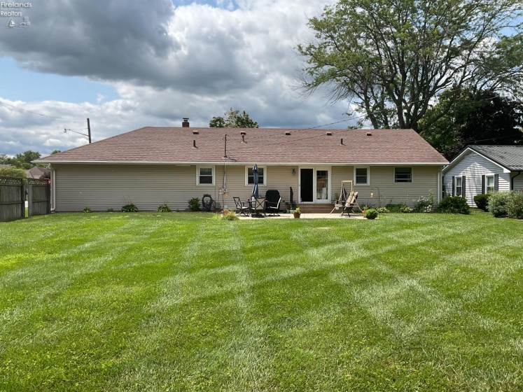 625 Brentwood Drive, Gibsonburg, 43431, 3 Bedrooms Bedrooms, ,2 BathroomsBathrooms,Residential,For Sale,Brentwood,20262845