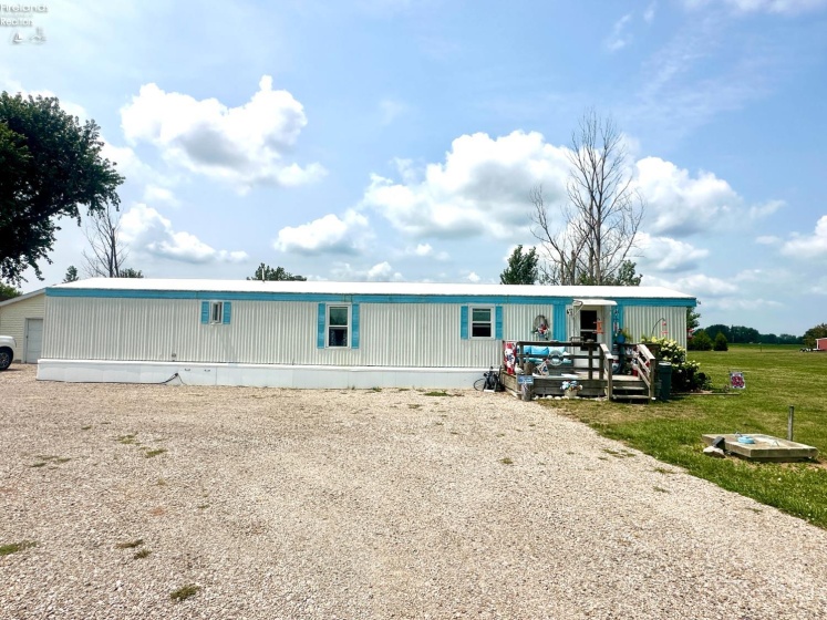 5798 Humphrey Road, Oak Harbor, 43449, ,Multiple Units,For Sale,Humphrey,20262899