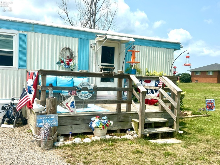 5798 Humphrey Road, Oak Harbor, 43449, ,Multiple Units,For Sale,Humphrey,20262899