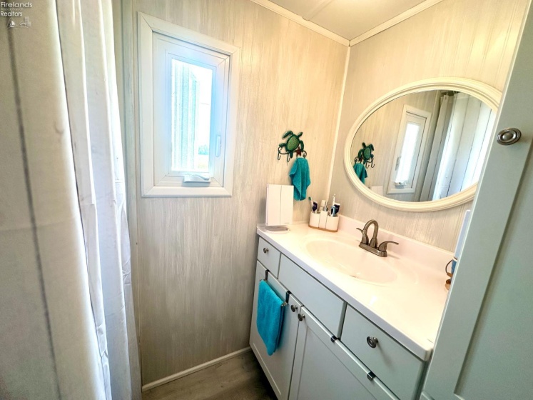 5798 Humphrey Road, Oak Harbor, 43449, ,Multiple Units,For Sale,Humphrey,20262899