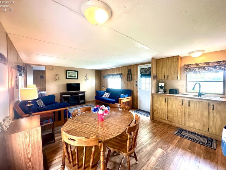 5798 Humphrey Road, Oak Harbor, 43449, 2 Bedrooms Bedrooms, ,1 BathroomBathrooms,Residential,For Sale,Humphrey,20262897