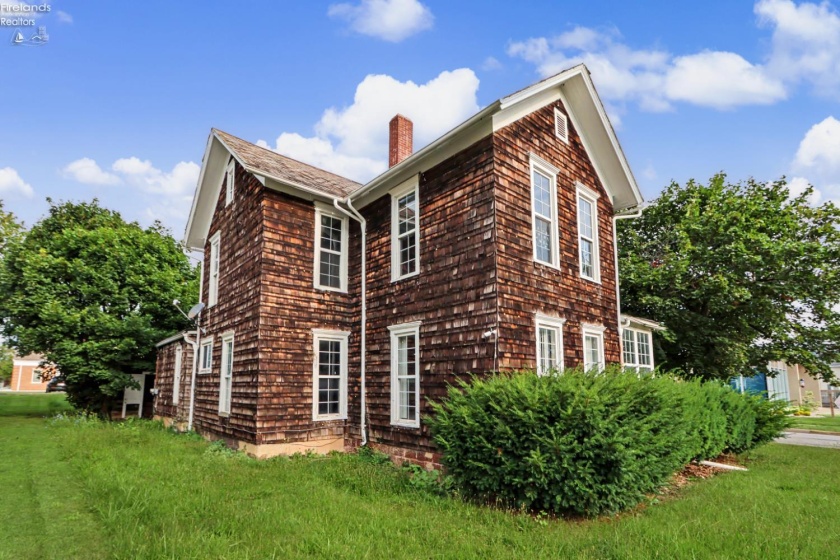 24 Emerald Street, Willard, 44890, ,Multiple Units,For Sale,Emerald,20262908