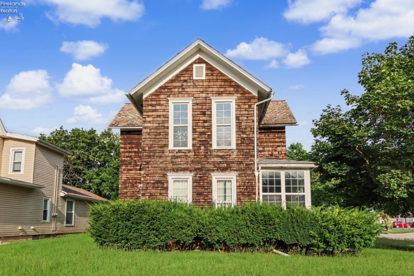 24 Emerald Street, Willard, 44890, ,Multiple Units,For Sale,Emerald,20262908