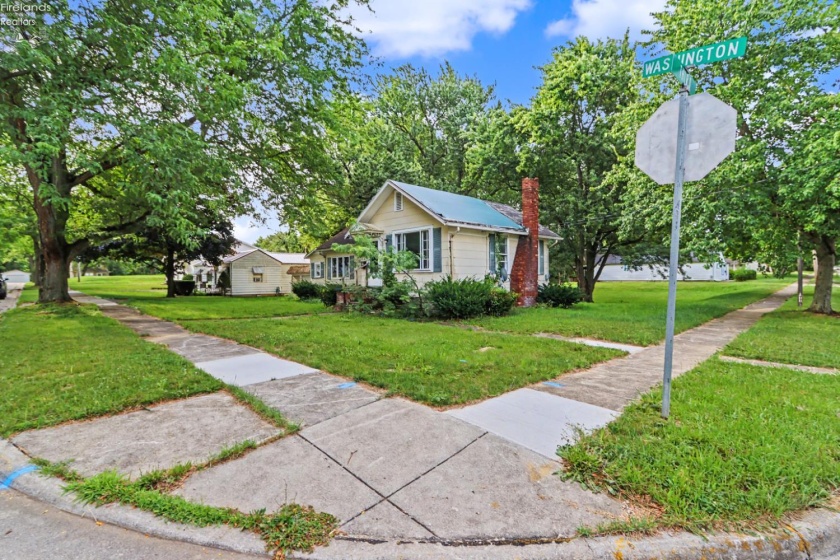 24 Emerald Street, Willard, 44890, ,Multiple Units,For Sale,Emerald,20262908
