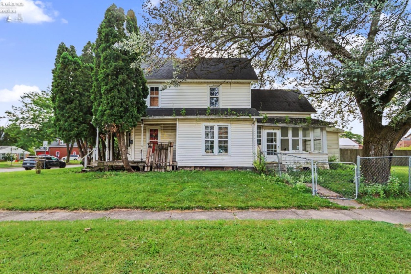 24 Emerald Street, Willard, 44890, ,Multiple Units,For Sale,Emerald,20262908