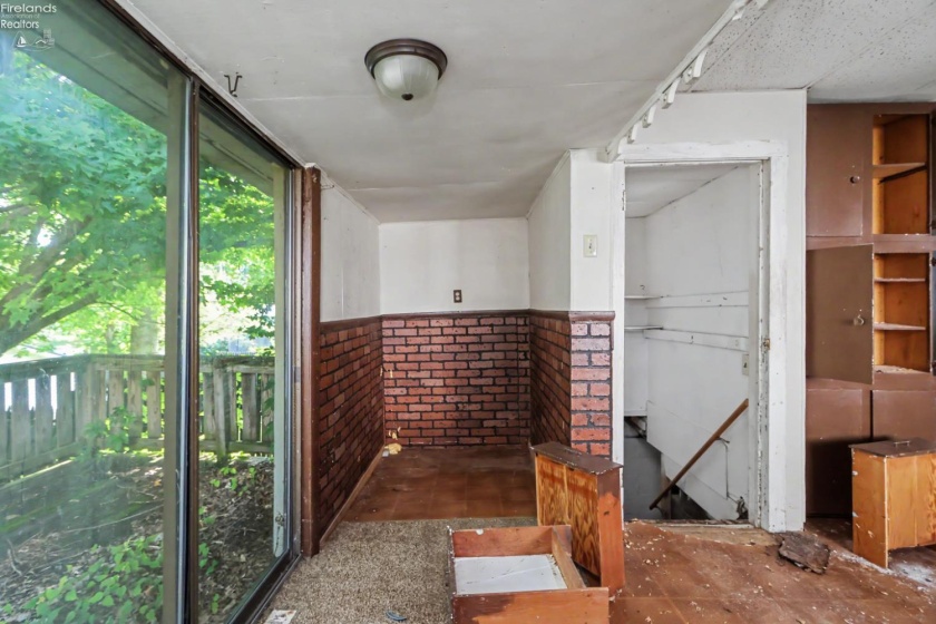 24 Emerald Street, Willard, 44890, ,Multiple Units,For Sale,Emerald,20262908