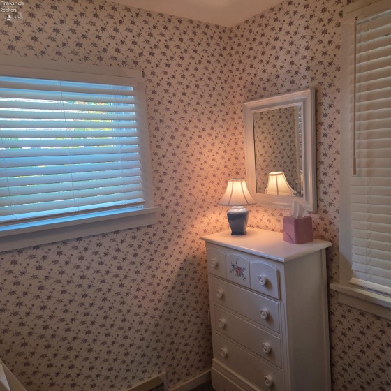 402 Oak Avenue, Lakeside, 43440, 2 Bedrooms Bedrooms, ,1 BathroomBathrooms,Residential,For Sale,Oak,20262884