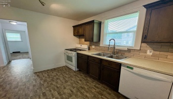 208 Lawrence Street, Bellevue, 44811, 3 Bedrooms Bedrooms, ,2 BathroomsBathrooms,Residential,For Sale,Lawrence,20262916