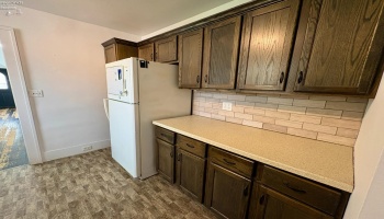 208 Lawrence Street, Bellevue, 44811, 3 Bedrooms Bedrooms, ,2 BathroomsBathrooms,Residential,For Sale,Lawrence,20262916
