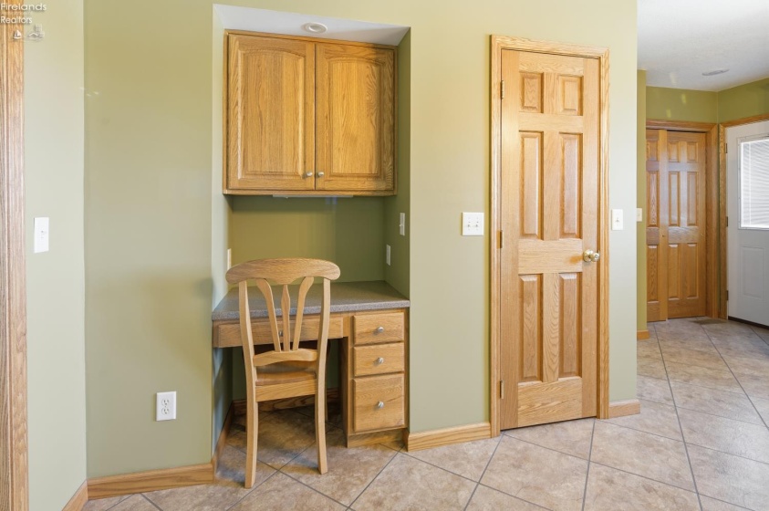3265 Fangboner Road, Fremont, 43420, 5 Bedrooms Bedrooms, ,1 BathroomBathrooms,Residential,For Sale,Fangboner,20262920