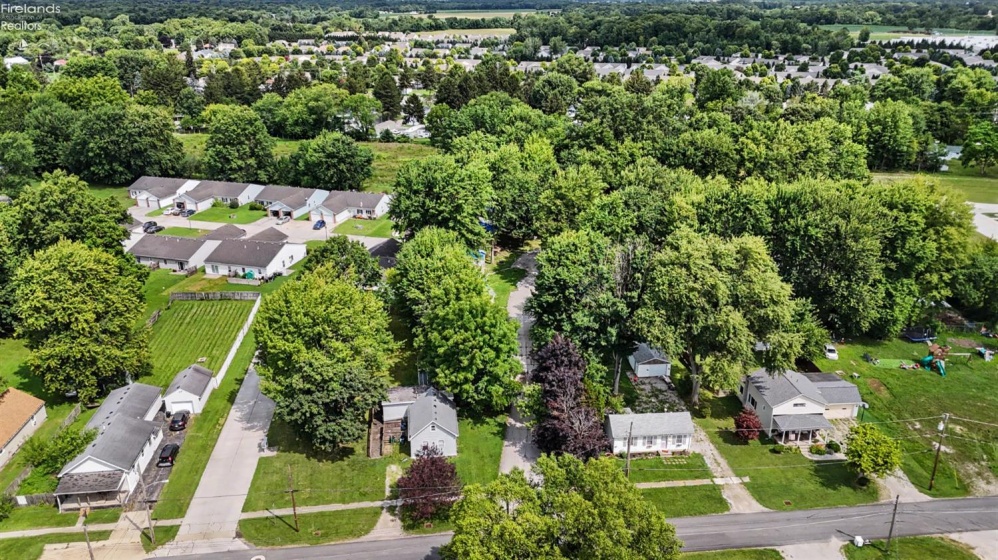 23 Grand Avenue, Norwalk, 44857, ,Commercial,For Sale,Grand Avenue,20262924