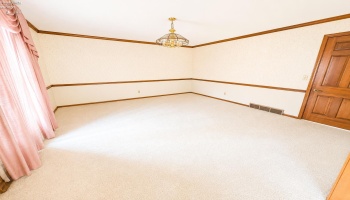 1206 Royal Oak Court, Mansfield, 44906, 4 Bedrooms Bedrooms, ,4 BathroomsBathrooms,Residential,For Sale,Royal Oak,20262903