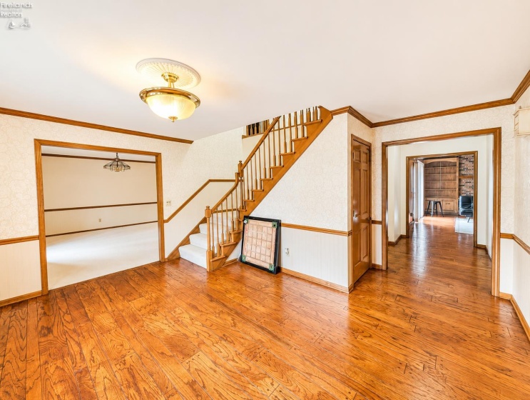 1206 Royal Oak Court, Mansfield, 44906, 4 Bedrooms Bedrooms, ,4 BathroomsBathrooms,Residential,For Sale,Royal Oak,20262903