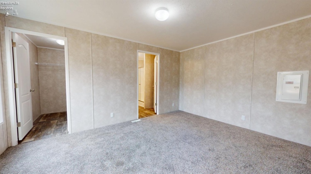 410 Walton Street, Willard, 44890, 3 Bedrooms Bedrooms, ,2 BathroomsBathrooms,Residential,For Sale,Walton,20262915