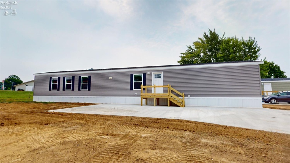 410 Walton Street, Willard, 44890, 3 Bedrooms Bedrooms, ,2 BathroomsBathrooms,Residential,For Sale,Walton,20262915