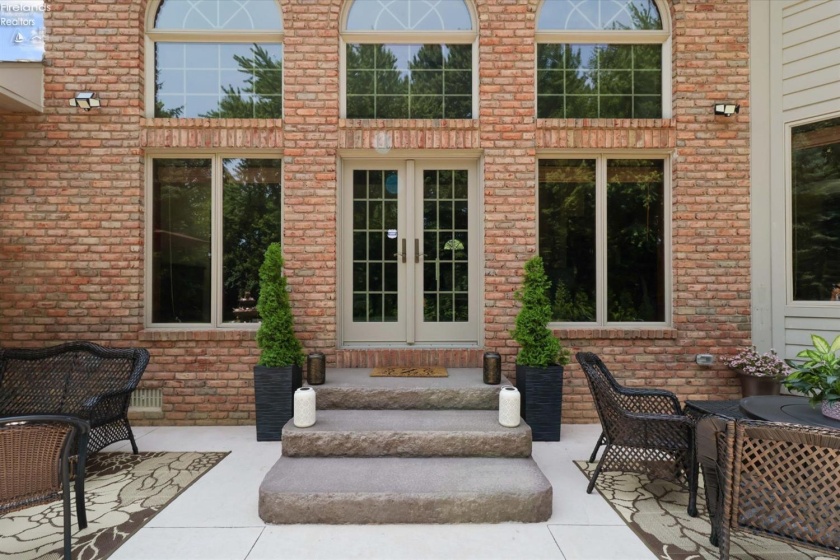 2807 Woodside Drive, Huron, 44839, 5 Bedrooms Bedrooms, ,4 BathroomsBathrooms,Residential,For Sale,Woodside,20262844