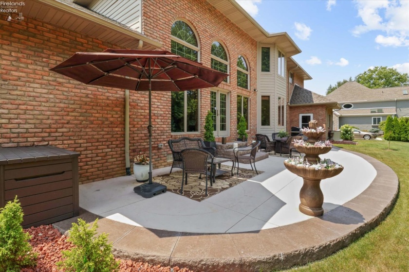 2807 Woodside Drive, Huron, 44839, 5 Bedrooms Bedrooms, ,4 BathroomsBathrooms,Residential,For Sale,Woodside,20262844