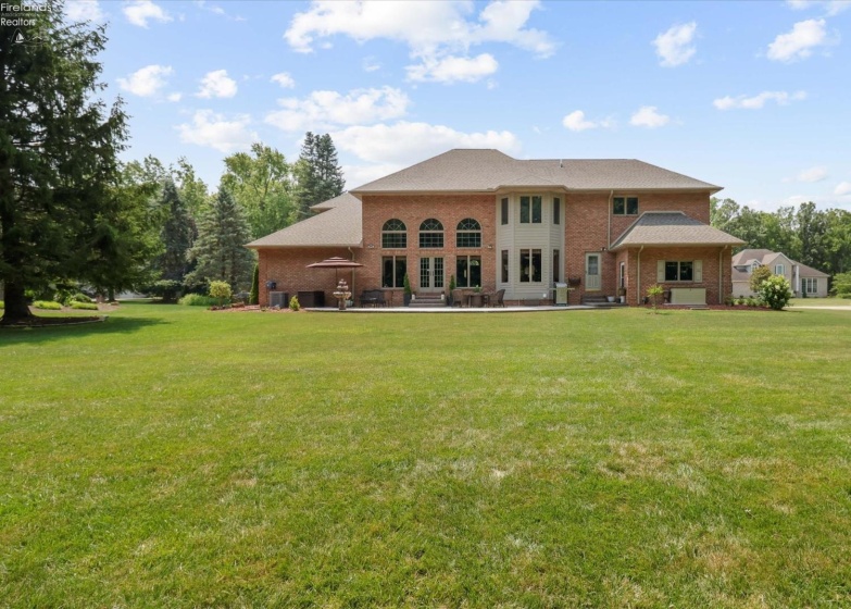 2807 Woodside Drive, Huron, 44839, 5 Bedrooms Bedrooms, ,4 BathroomsBathrooms,Residential,For Sale,Woodside,20262844