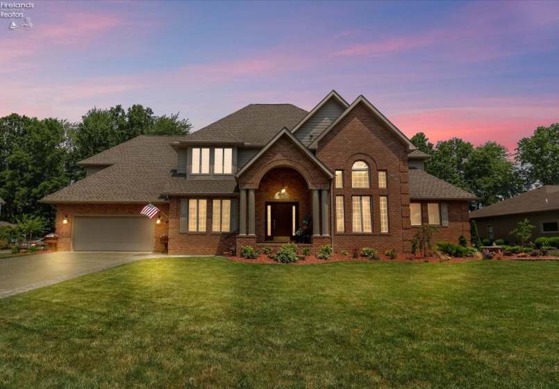 2807 Woodside Drive, Huron, 44839, 5 Bedrooms Bedrooms, ,4 BathroomsBathrooms,Residential,For Sale,Woodside,20262844