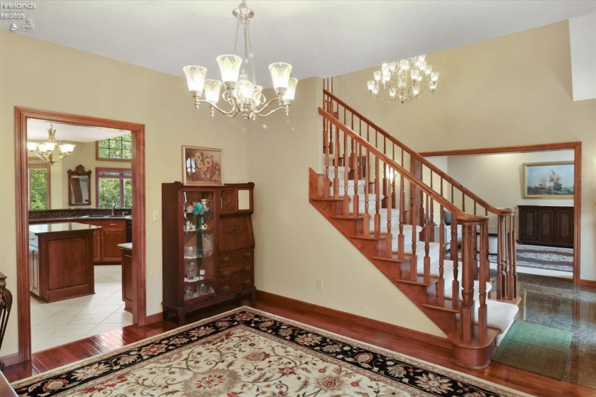 2807 Woodside Drive, Huron, 44839, 5 Bedrooms Bedrooms, ,4 BathroomsBathrooms,Residential,For Sale,Woodside,20262844