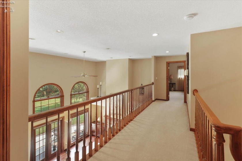 2807 Woodside Drive, Huron, 44839, 5 Bedrooms Bedrooms, ,4 BathroomsBathrooms,Residential,For Sale,Woodside,20262844