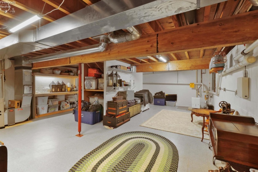 2807 Woodside Drive, Huron, 44839, 5 Bedrooms Bedrooms, ,4 BathroomsBathrooms,Residential,For Sale,Woodside,20262844