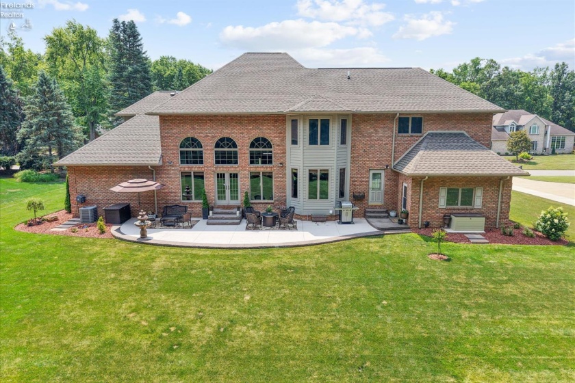 2807 Woodside Drive, Huron, 44839, 5 Bedrooms Bedrooms, ,4 BathroomsBathrooms,Residential,For Sale,Woodside,20262844